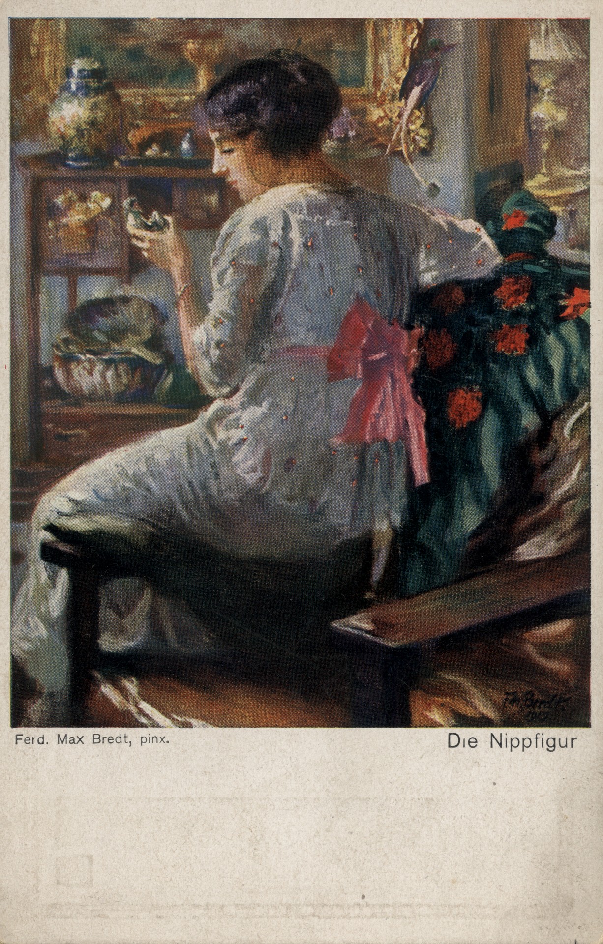 Фигурка из глины