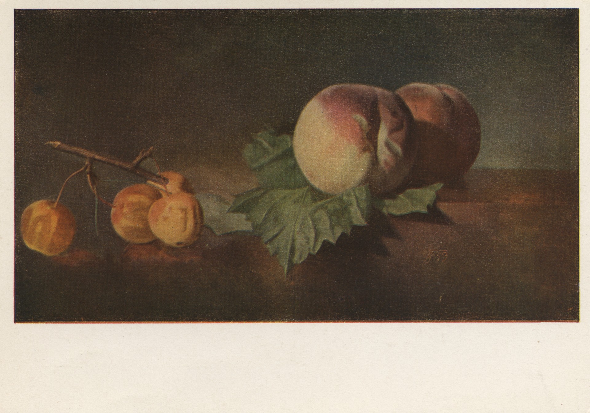 Натюрморт с персиками