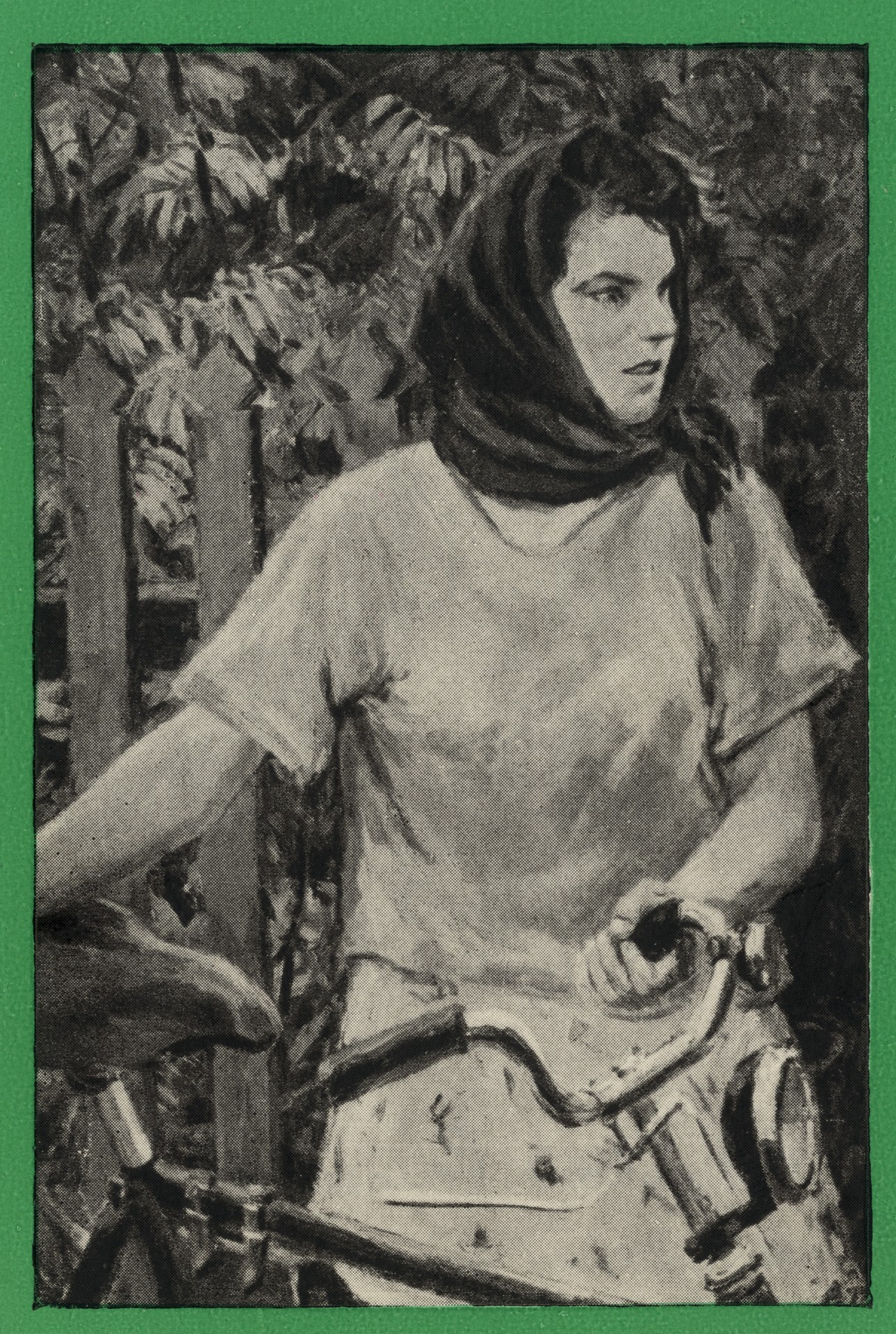 Девушка с велосипедом 1