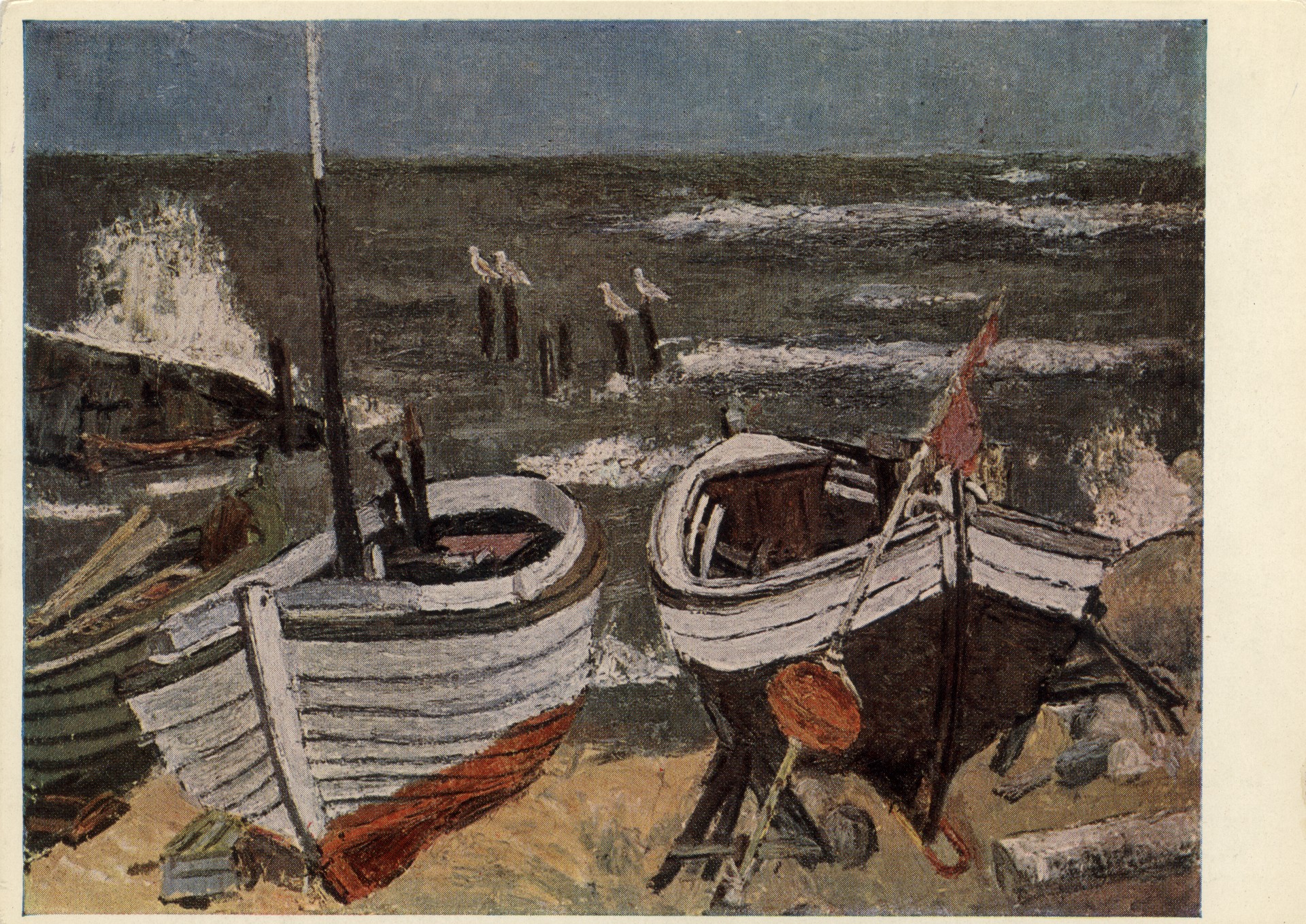 Рыбачьи лодки на берегу