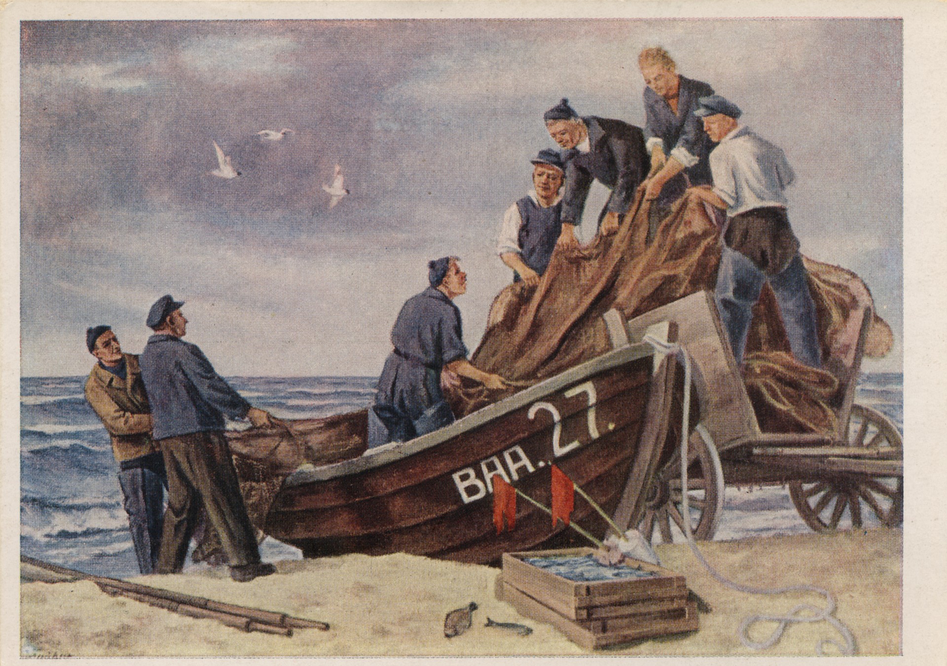 Рыбаки укладывают сеть