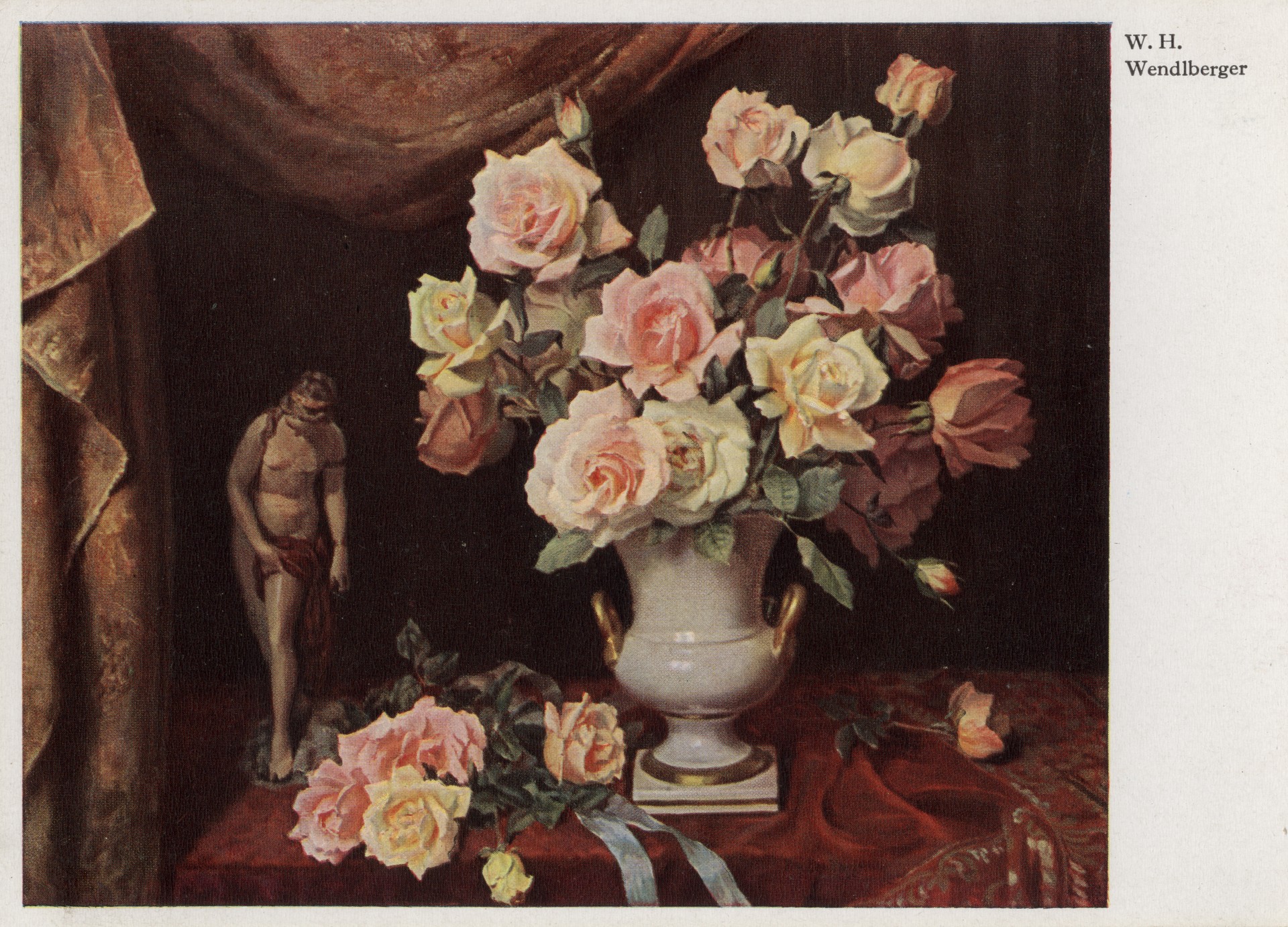 Ваза с розами